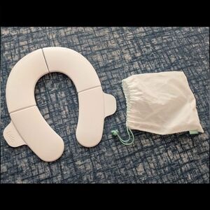 Frida Fold-And-Go Foldable Travel Toilet Seat Cover - White
